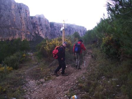 [Subida+al+Frailecico+(Chulilla)+17-1-2009+043.jpg]