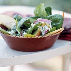 [spinach-salad-with-apple-ck-701044-l.jpg]