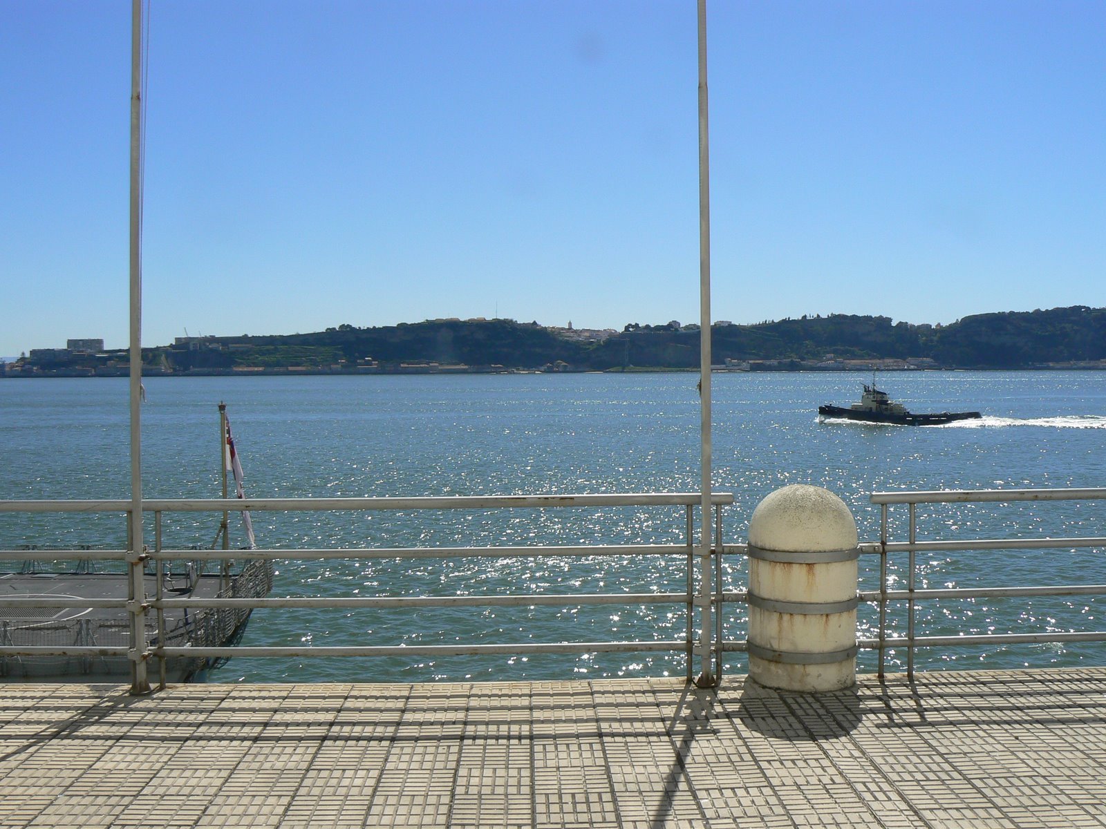 [Gare-M-Rocha-C.Obidos-vista.2.JPG]