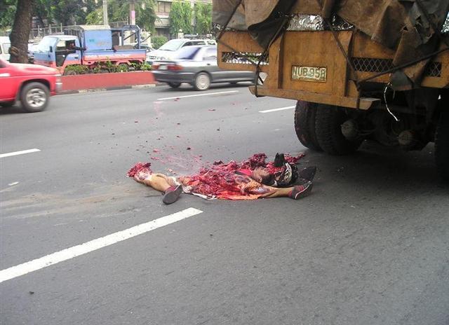 Fotofoto Kecelakaan yang Sangat Lucu, Bikin orang ketawa