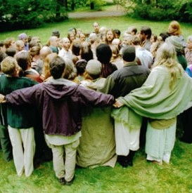 [group+hug.JPG]