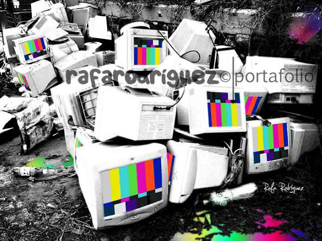 NADA ES ETERNO - TEKNOPANTEÓN