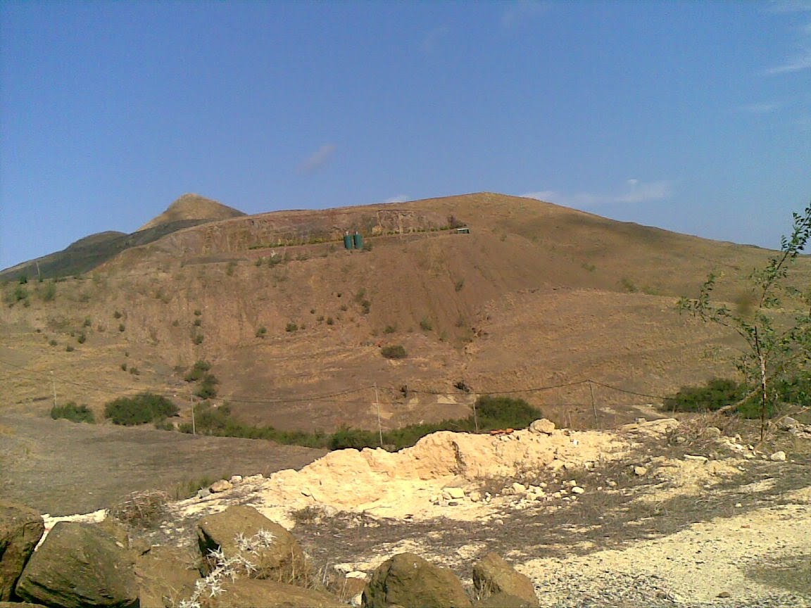 [pedregal.JPG]