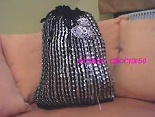 RECICLAGEM-MOCHILA DE CROCHE COM LACRES