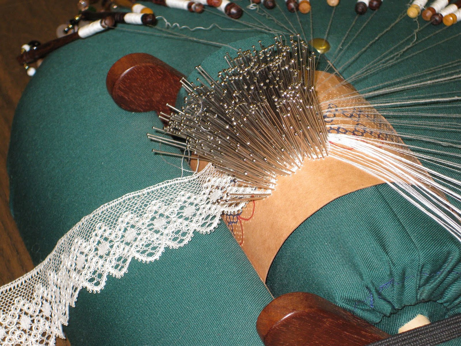 Have Ewe Any Wool? Bobbin Lace Beginning Classe Complete!