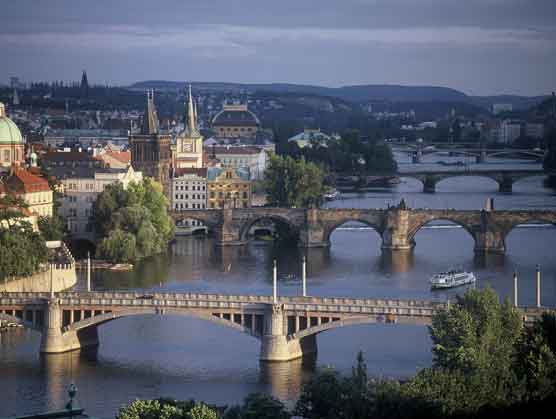 [Praga.jpg]