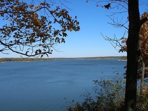 [lake.jpg]