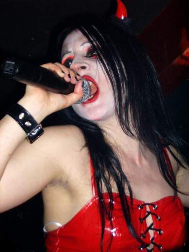 (tristania)
08. (tristania)
08.