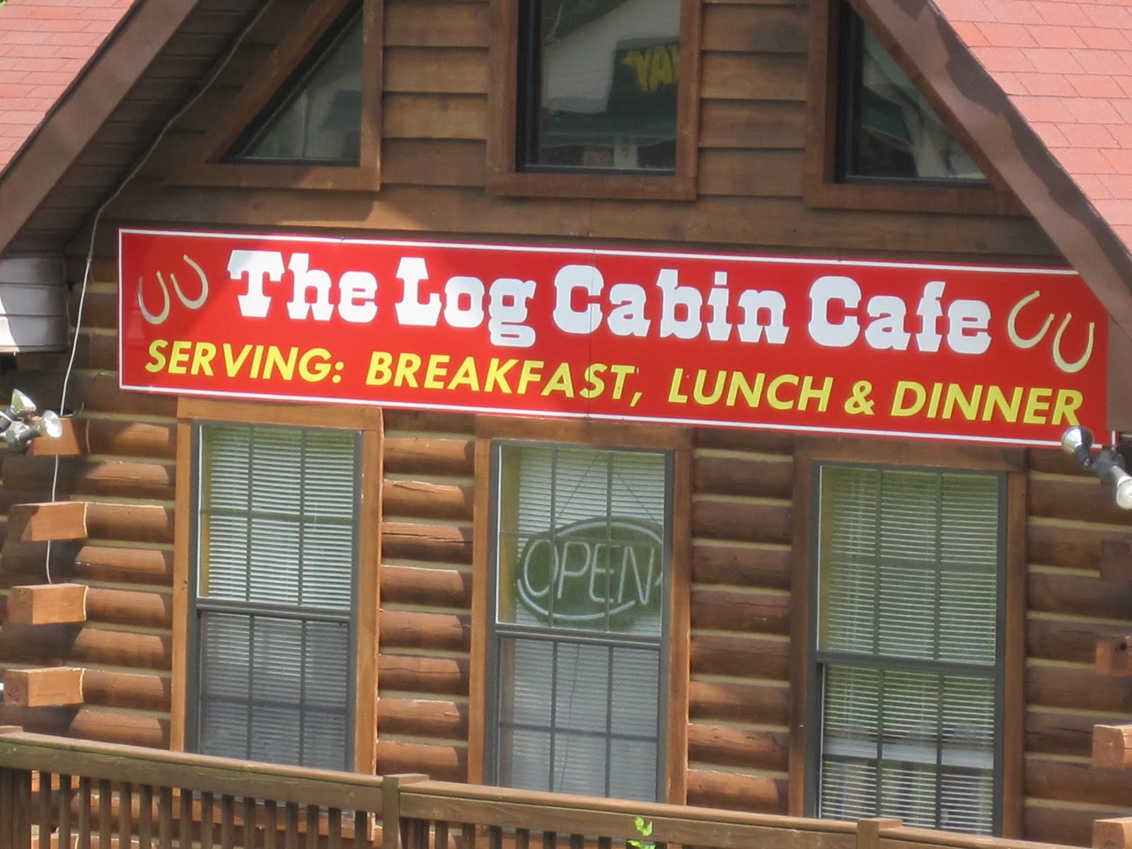 Gone Walkabout 2 Good Eats Log Cabin Cafe Dover Big Rock Tn
