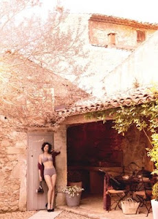 %Anna Zworykina %art in a bottle