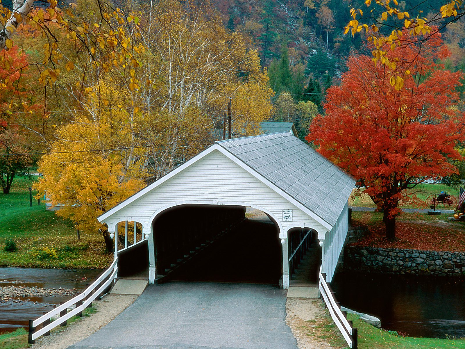 [Stark+Village+in+Autumn,+New+Hampshire_2.jpg]