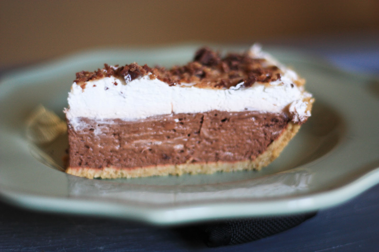 The Big Red Pot Serving Up More Than Just A Good Meal! Toffee Crunch Pie