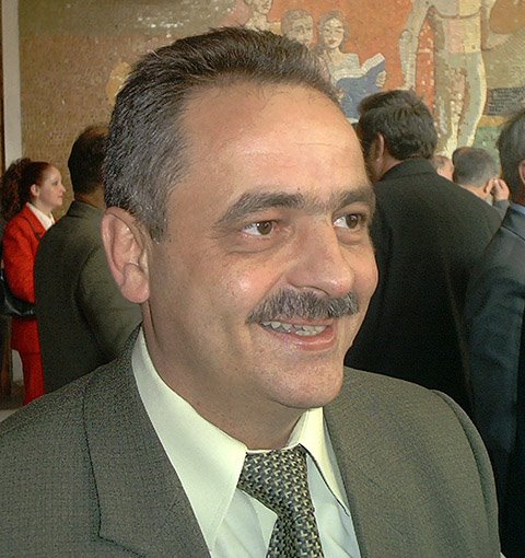 [Gheorghe+Iatan+2.jpg]