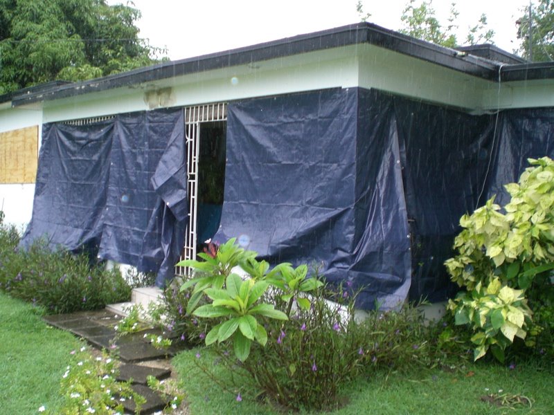 [hurricane+house.JPG]