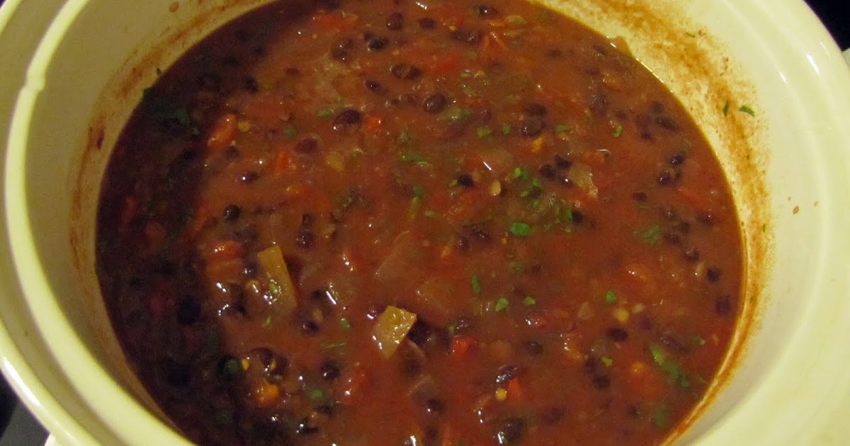 Smells Like Food in Here Slow Cooker Black Bean Soup