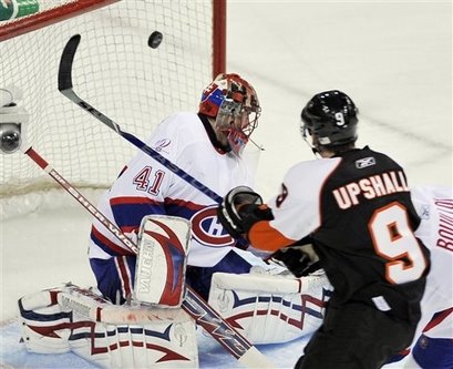 [capt_3f37ba87f82a4143b77a64d233a30d77_flyers_canadiens_hockey_gmh105.jpg]