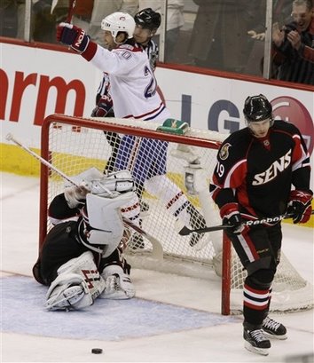 [capt_0efff291840b4db9aa54237a61a0cc8b_canadiens_senators_hockey_fxc105.jpg]