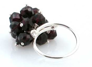 faceted garnet silver ring