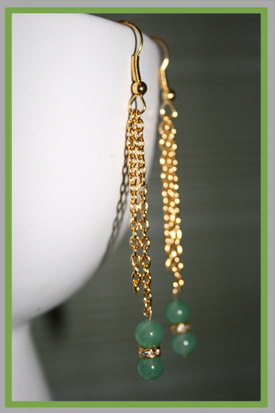 [CBH+Jade+Gold+Earring.jpg]