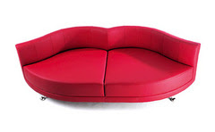 Sofa em formato de Beijo e Boca
