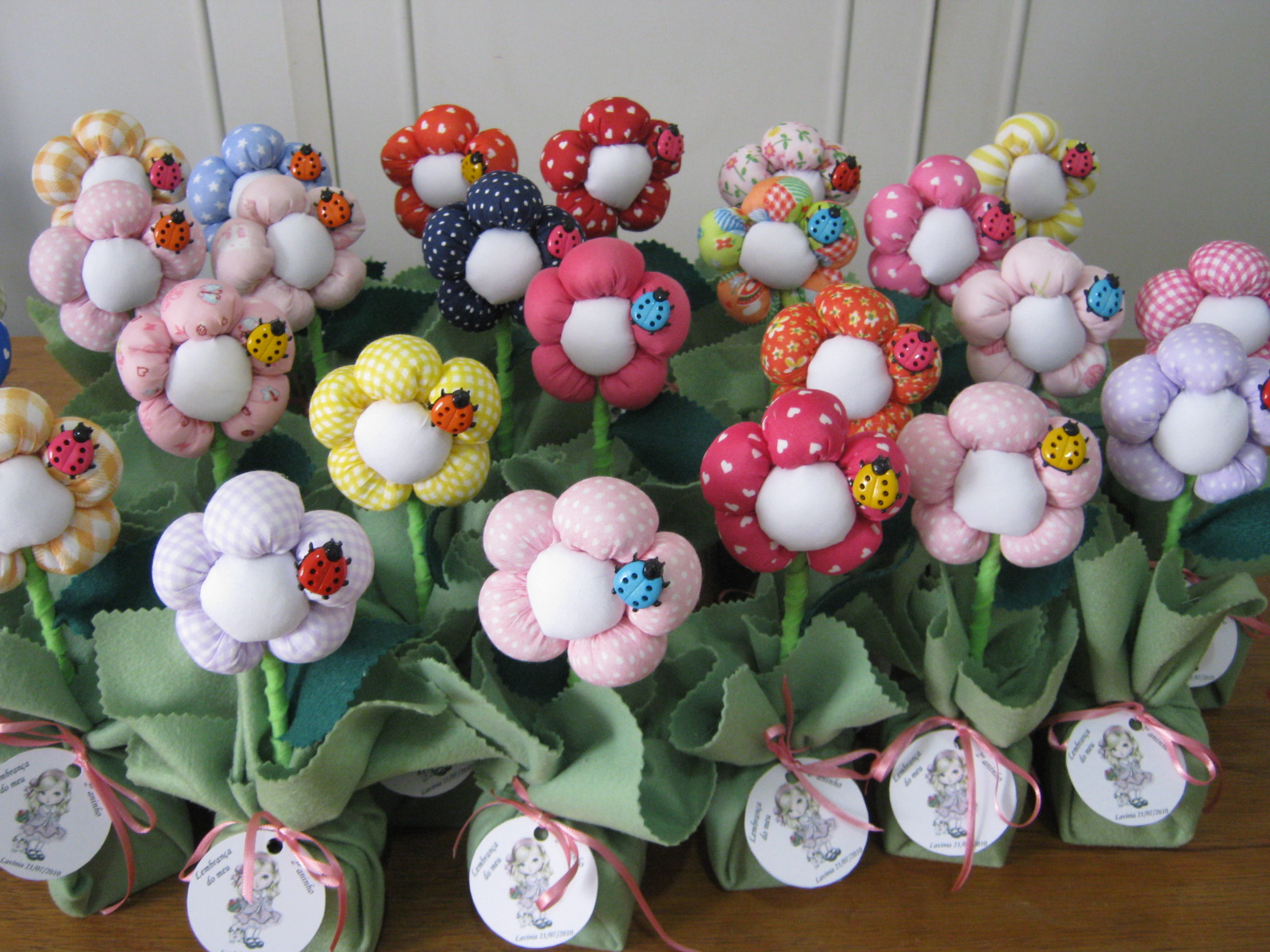 enfeites para festa infantil tema jardim:ENFEITE DE MESA OU ARRANJO DE MESA PARA FESTA ANIVERSÁRIO TEMA JARDIM enfeites para festa infantil tema jardim:ENFEITE DE MESA OU ARRANJO DE MESA PARA FESTA ANIVERSÁRIO TEMA JARDIM