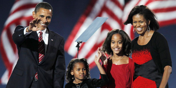 [Obamafamily-Chicagovicrally.jpg]