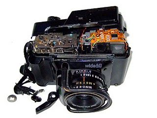 [Another-Broken-Camera.jpg]
