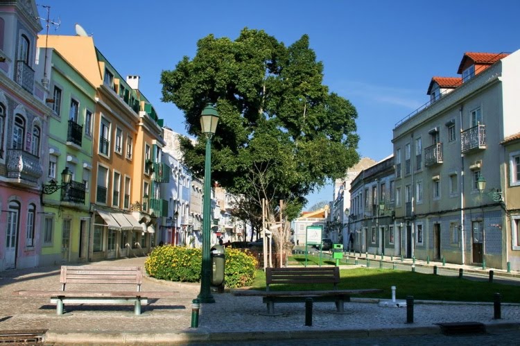 [PraÃ§a+LuÃ&shy]