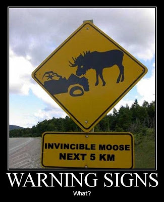 CARTELES CHISTOSOS... - Página 2 Invincible_moose+signpictures+dot+net