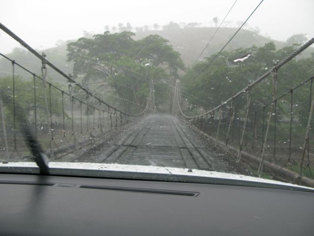[Costa+Rica+3+025+suspension+bridge+Turrubares.jpg]
