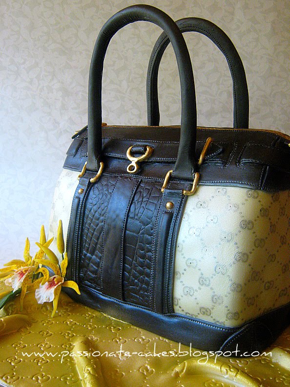 PassioNate Cakes Gucci Handbag 'Dummy' cake… PassioNate Cakes Gucci Handbag 'Dummy' cake…