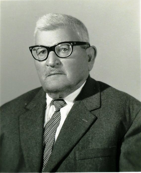 [0001d.+Mio+nonno+materno+Pasquale+Giustizierive+De+Blasi.jpg]