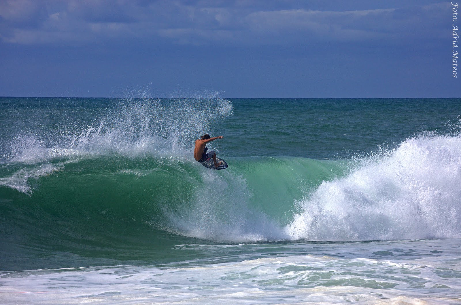 [morgan3+Hossegor+Adrià+Mateos.jpg]
