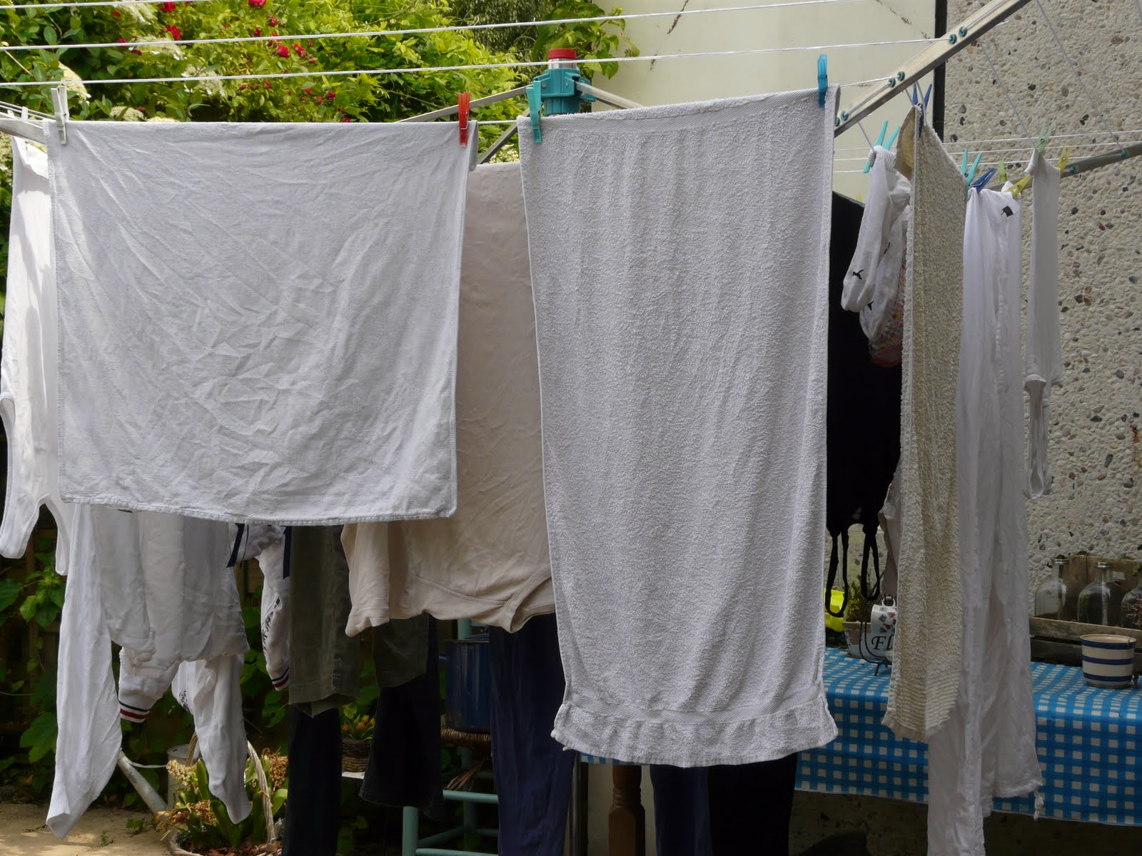 Lenteroos De vuile was buiten hangen...