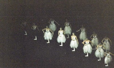 [heartbreaks-stroll.jpg]