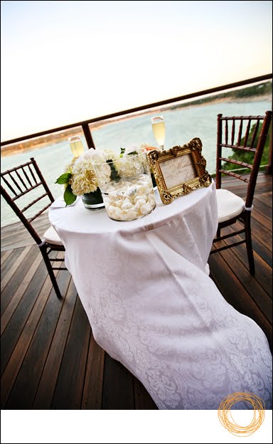 [sweet+heart+table+natures+point.bmp]