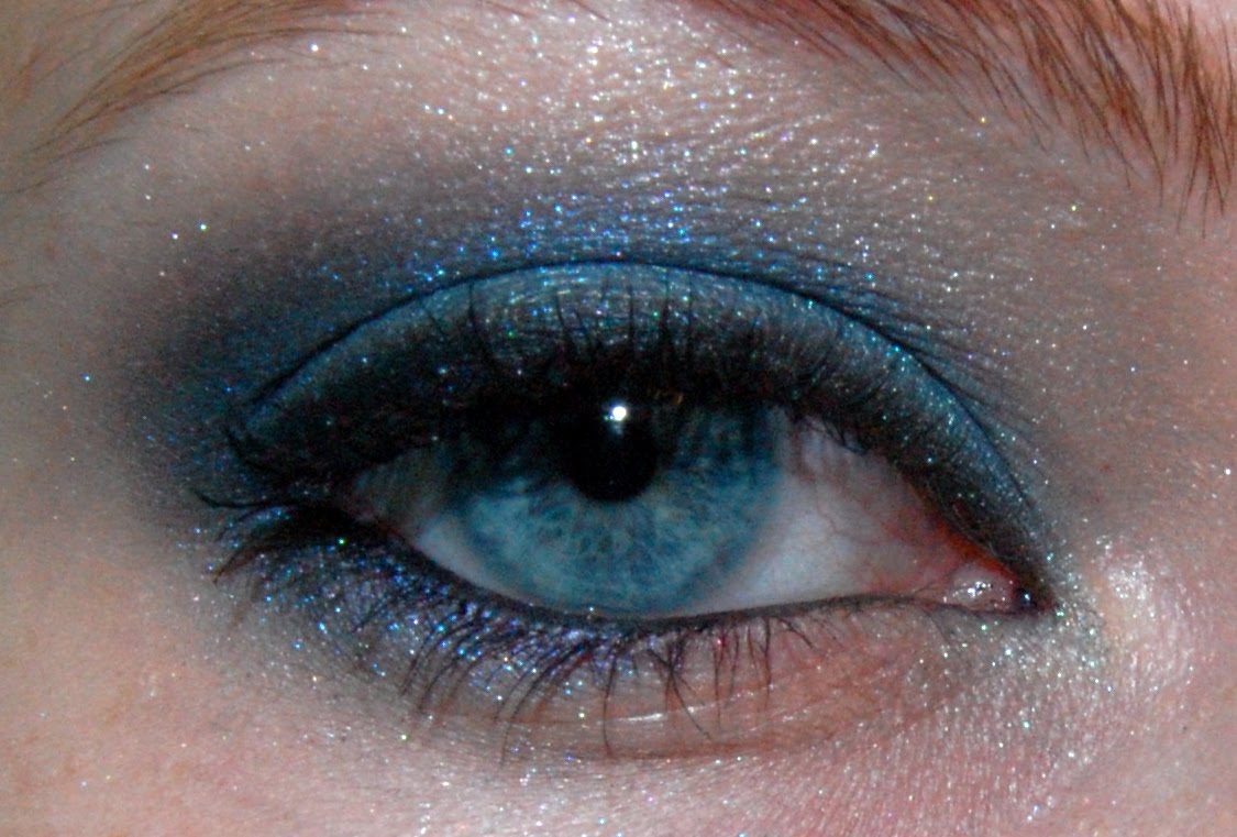 The Makeuptress Maybelline Monday Sapphire Siren Eyeshadow Quad