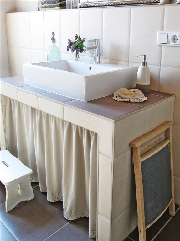 Ikea Kinderzimmer Tisch Stuhl ~ Verwandte Suchanfragen zu waschbeckenunterschrank selber bauen Ikea Kinderzimmer Tisch Stuhl ~ Verwandte Suchanfragen zu waschbeckenunterschrank selber bauen