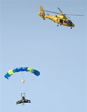 [4_25_rocket_man_chute.jpeg]