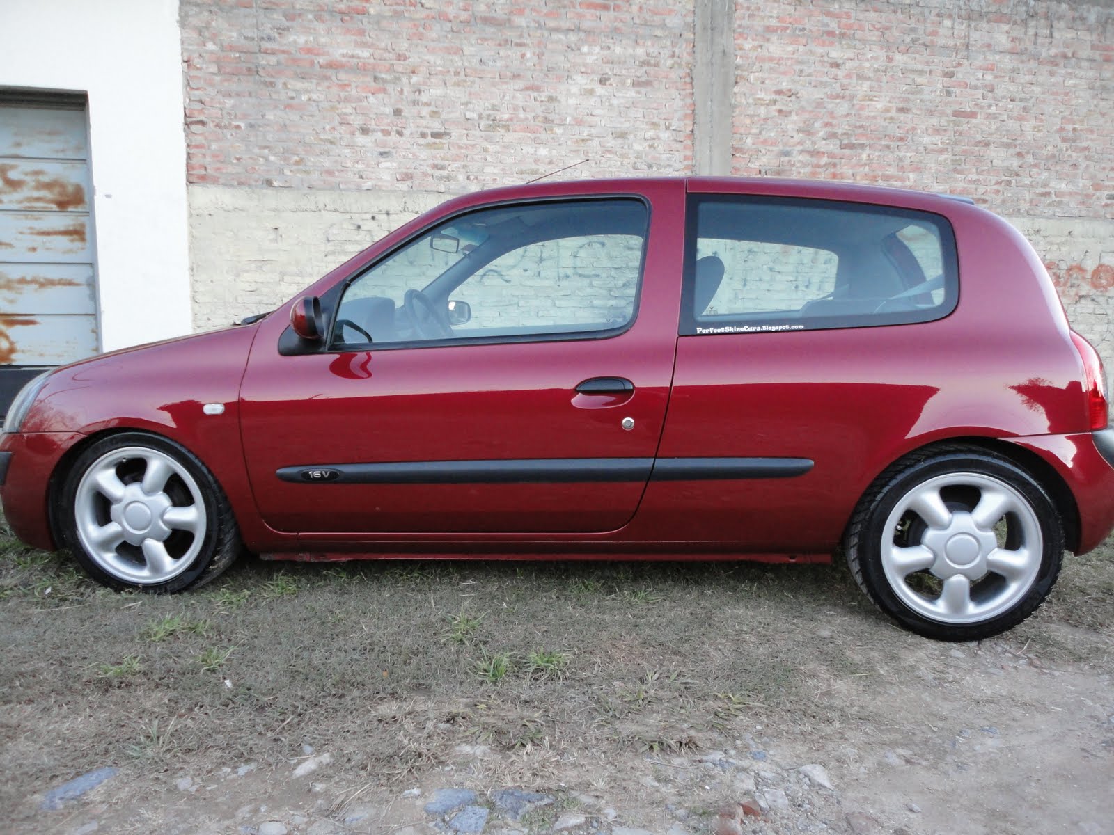 PerfectShineCars RENAULT CLIO 2