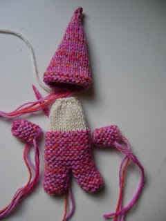 Simply Playing: Free Pocket Gnome Knitting Pattern