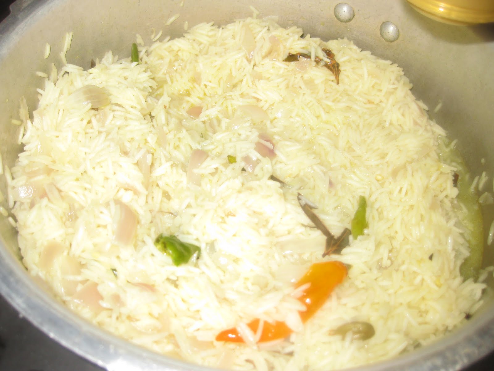 Divya's Recipes: Egg Rice