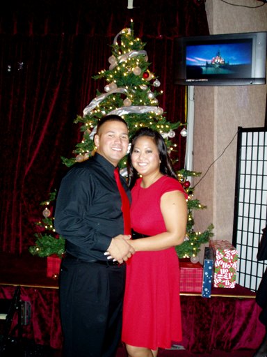 [Christmas+Work+Party+2008.JPG]