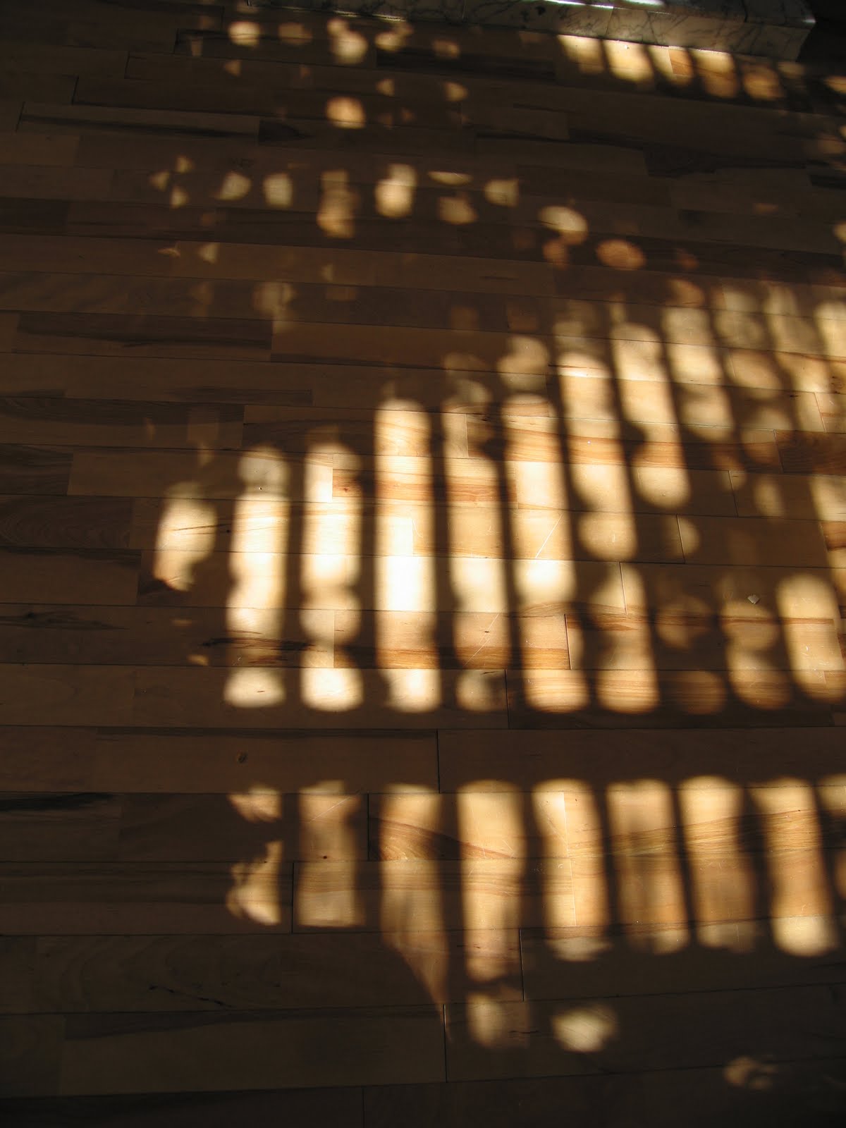 [Malpas+St+Light.JPG]