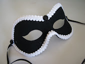 Unisex masquerade mask