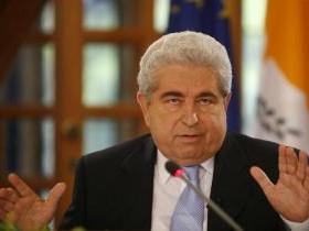 [christofias_press12.JPG]