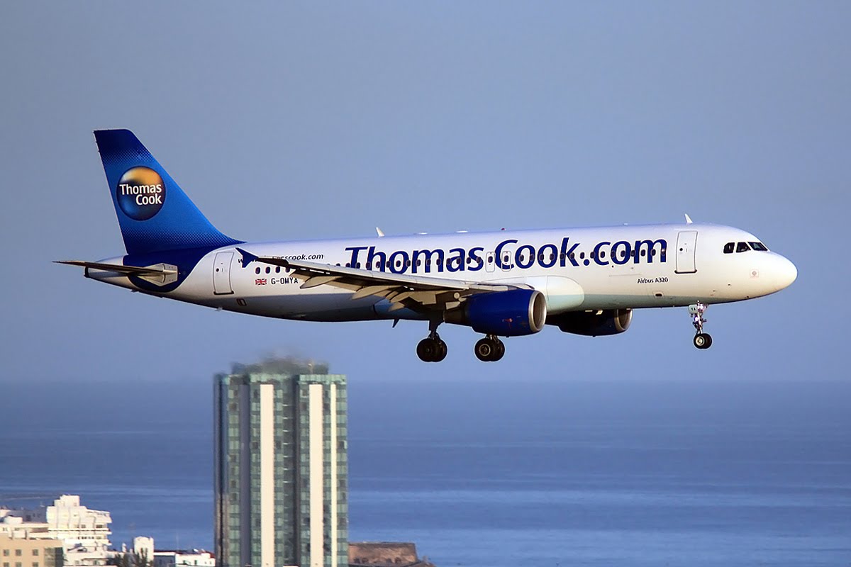 [airbus+A320+TomasCook.jpg]