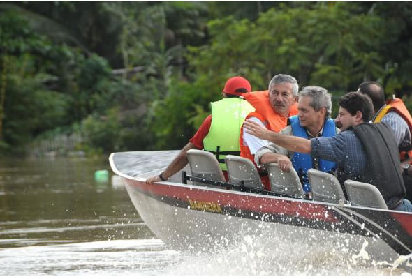 [Benjamin+Constant-AM+02-05-09+(Portal+Amazônia)+9.jpg]