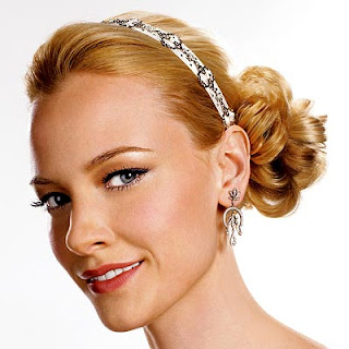 Wedding Hairstyle With Side Bun Wedding Hairstyle With Side Bun