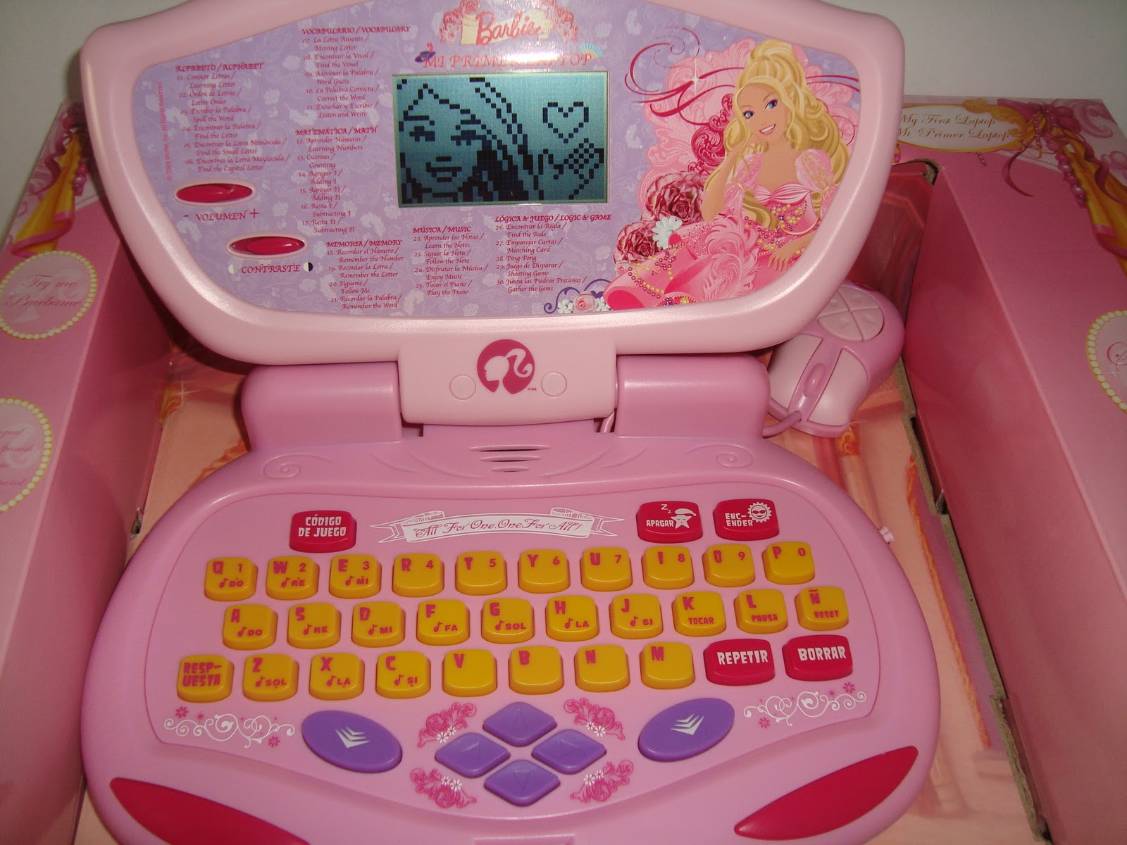 No busques más, aca tenemos tu regalo: COMPUTADORA LAPTOP BARBIE